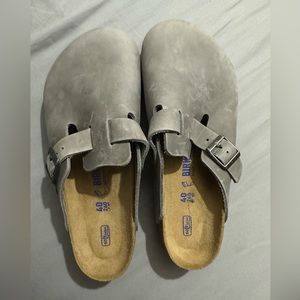 Boston Birkenstock soft footbed clogs in oiled leather